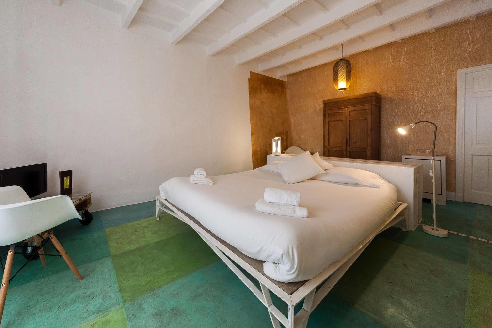 971 Hotel Con Encanto Ciutadella  Buitenkant foto